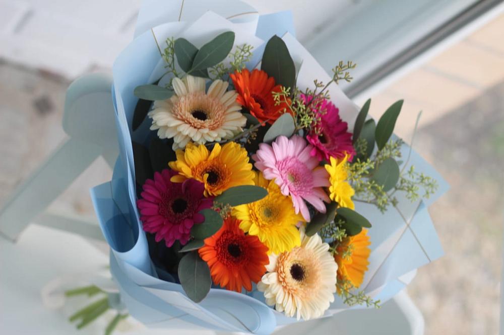 Букет цветов из: Герберы в Сангаре