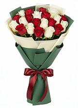 Букет Микс из красных и белых роз #REPLACE_PRED# Сангаре