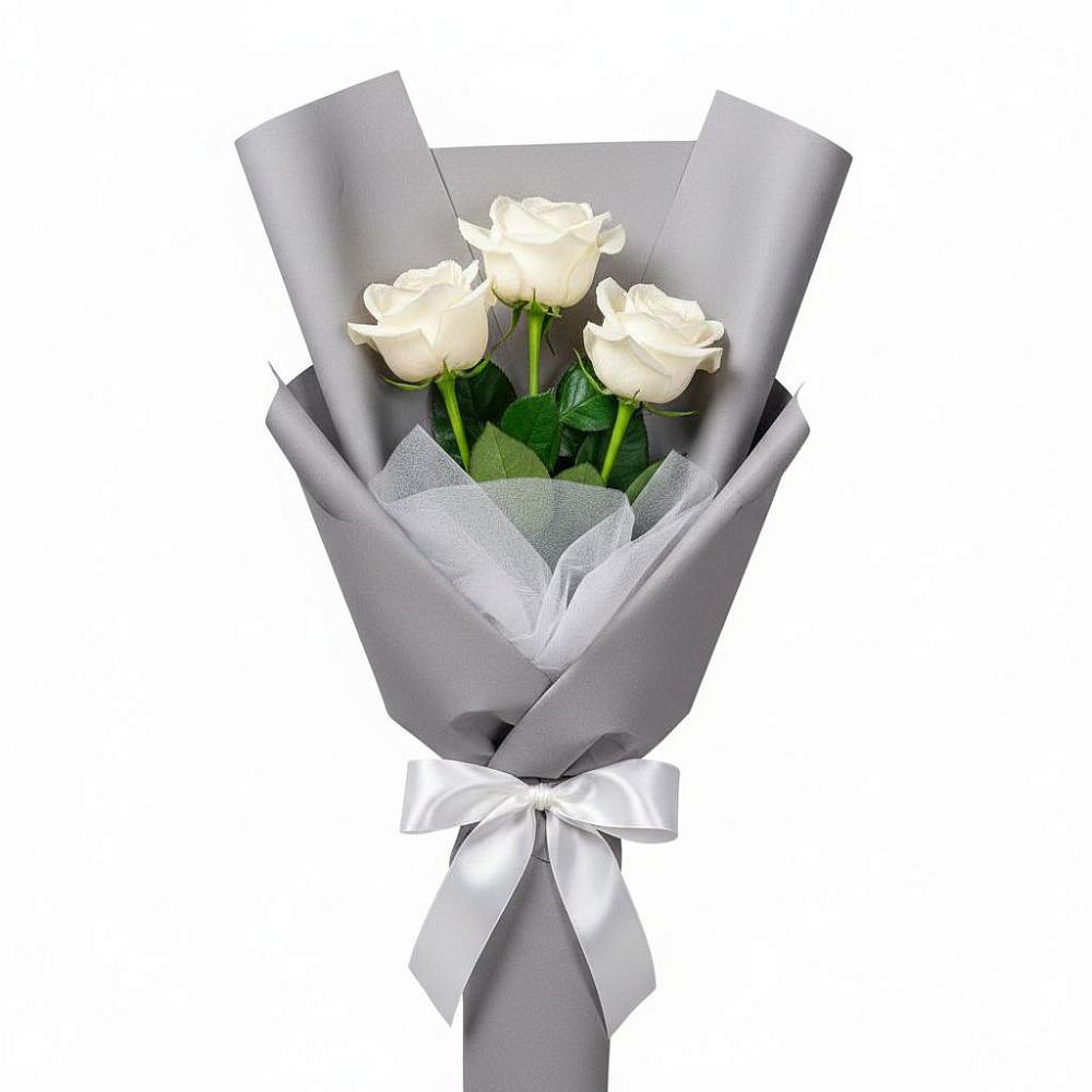 Букет 3 белые розы в Сангаре