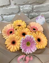 Букет цветов из:  Герберы в Сангаре