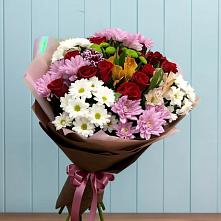 Букет цветов из:  Розы, Хризантемы и Альстромерии в Сангаре