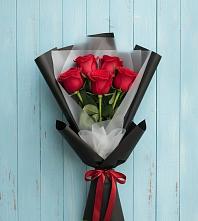 Букет цветов из:  Розы в Сангаре