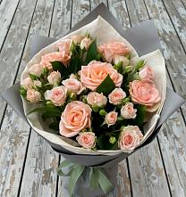 Букет цветов из:  Розы в Сангаре